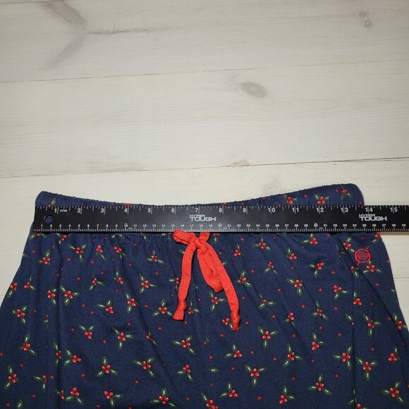 BORN Women Pajama Pants Ditsy Holly Berry Wide Leg Winter Holiday. - Picture 6 of 7